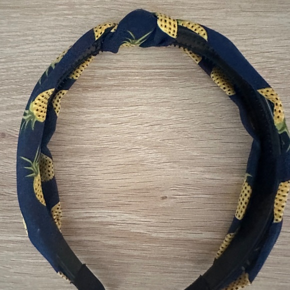 Pineapple Headband - Picture 2 of 2